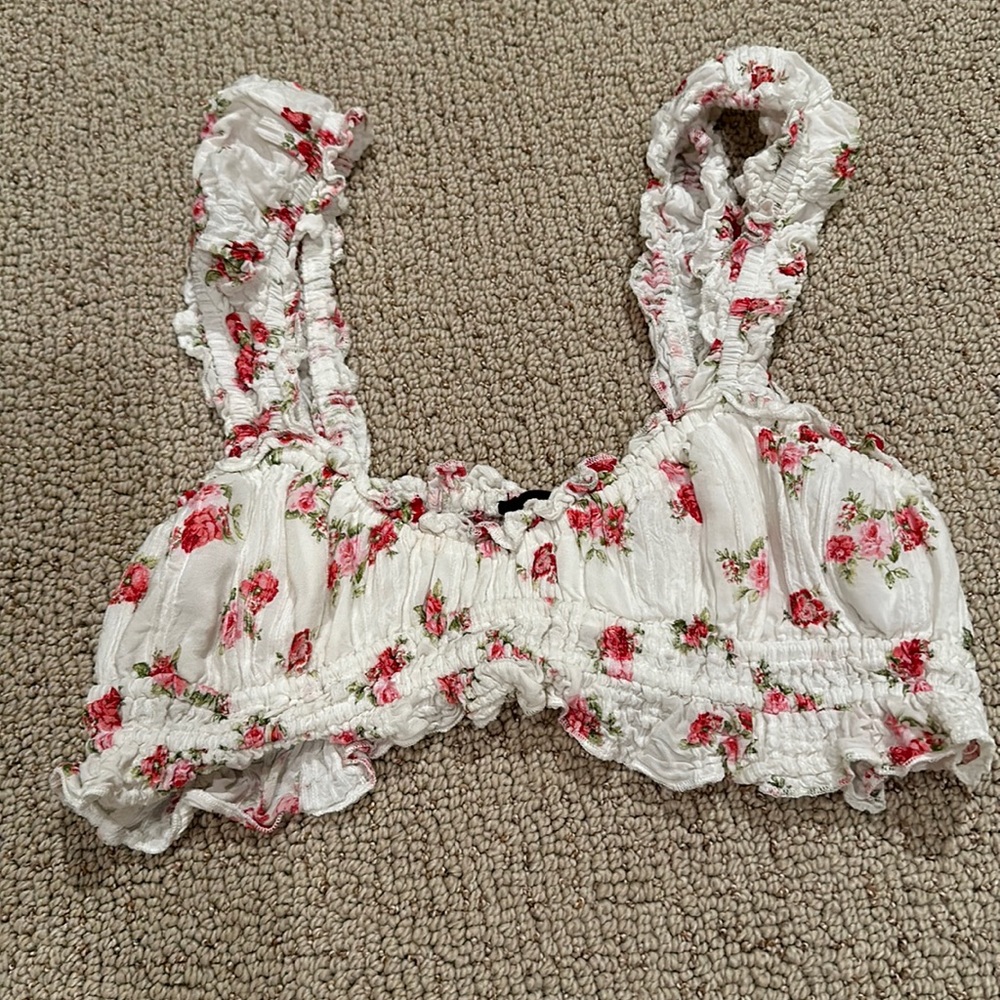 Hazel Boutique floral crop top